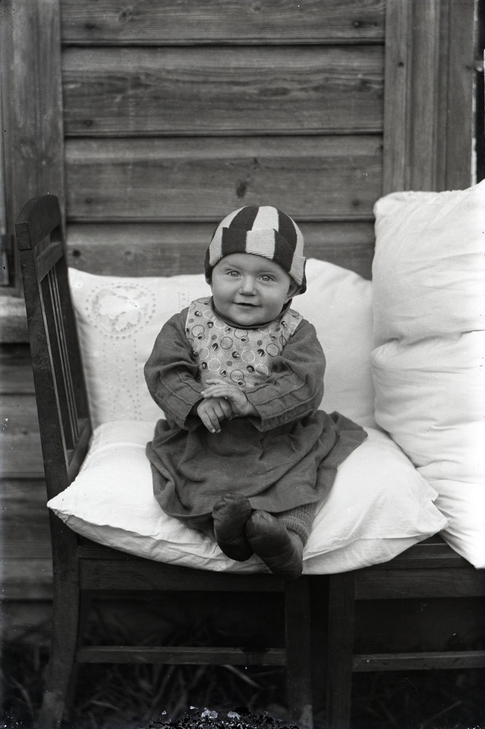 Väike laps Valjala vallast