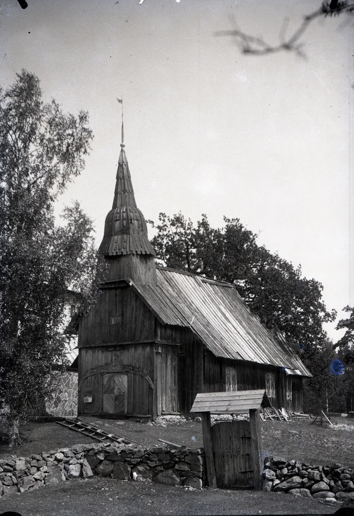 Ruhnu Püha Magdaleena kirik