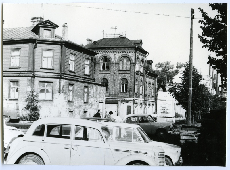 Tallinn Fishing Component Board building Võrgu tn 1