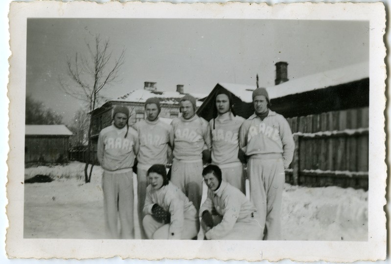 Eesti NSV 1947. a. koolinoorte kiiruisutamise esivõistlused: Kuressaare Viktor Kingissepa nim. Keskkooli võistkond