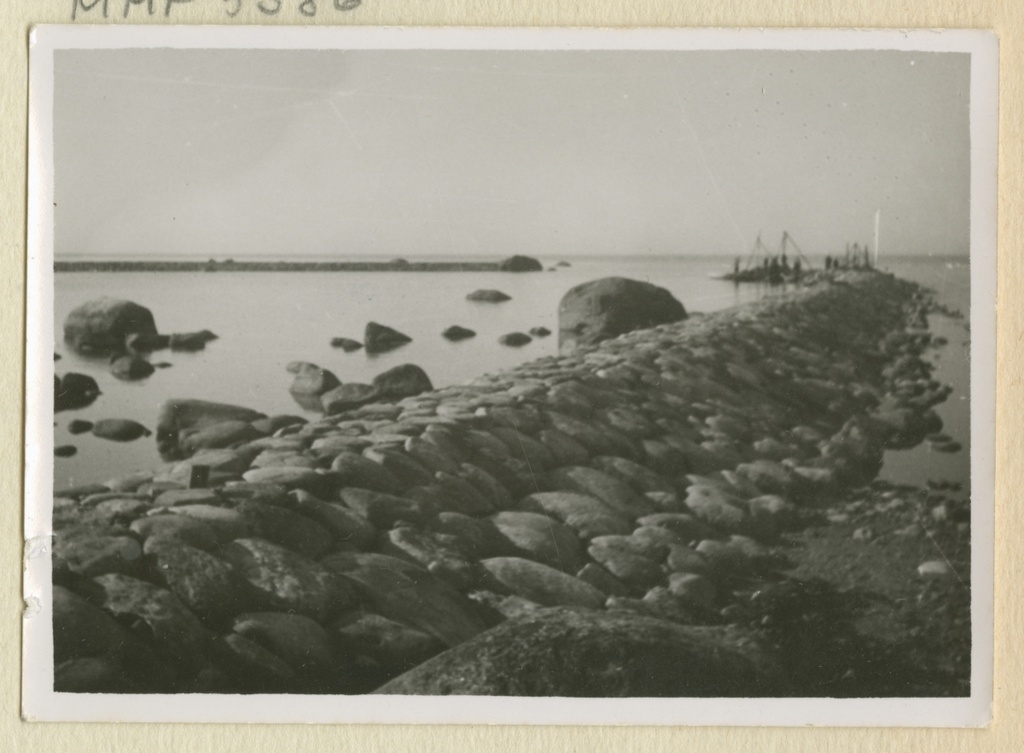 North and east of Prangel