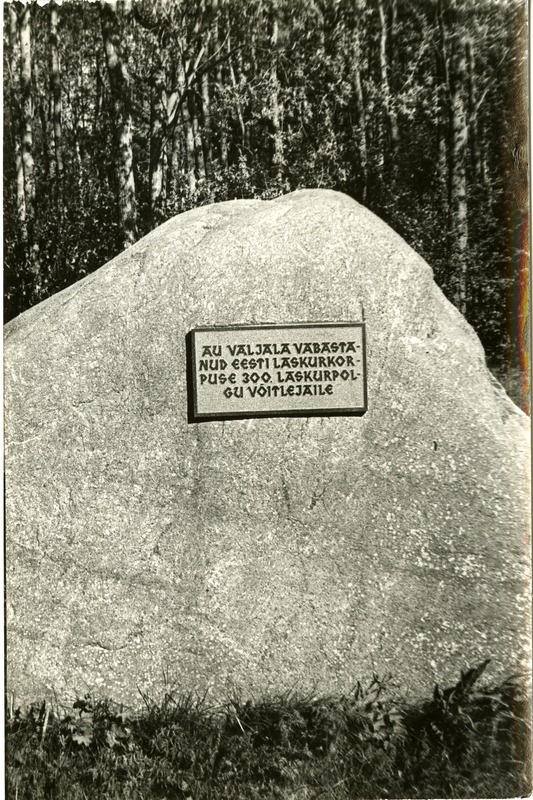 Mälestuskivi Valjala kn Võrsna külas
