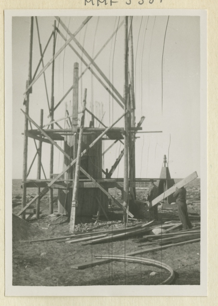 Construction of the Northern Light Tower of Prangli
