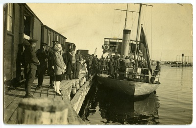 Steam ship "Mardus" in Naissaare port  duplicate photo