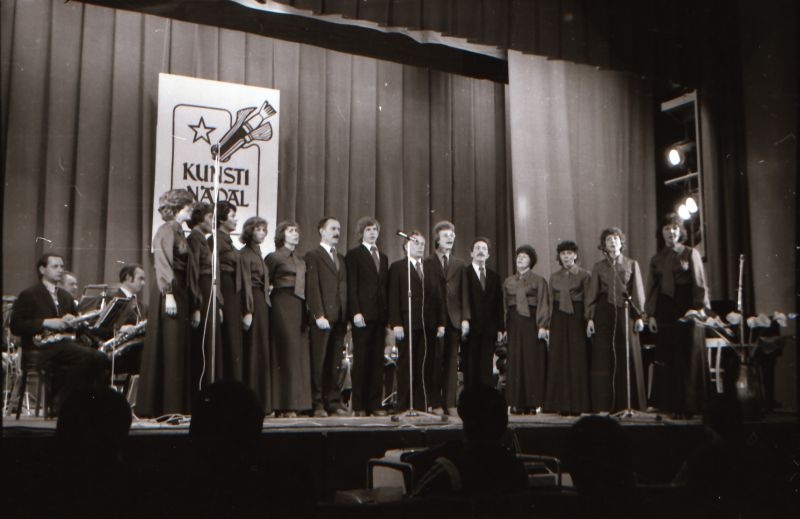 Negatiiv. 1981.a. Kunstinädala avamine Haapsalu raj. Kultuurimajas. 10.04.1981. Foto: T. Kempi