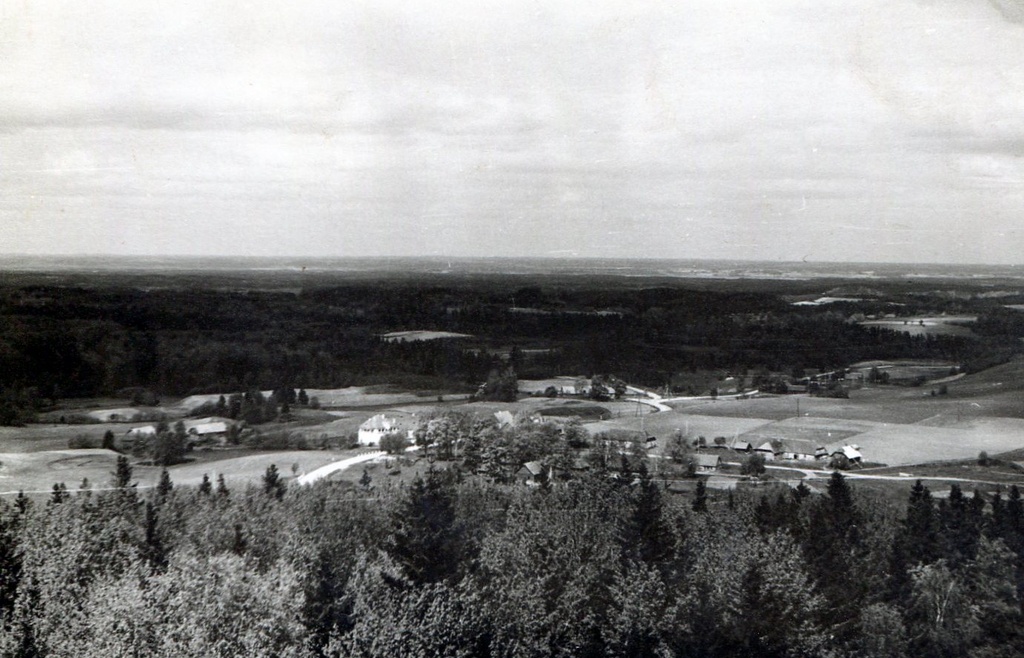 View from Big Munamägi, 1987. rephoto