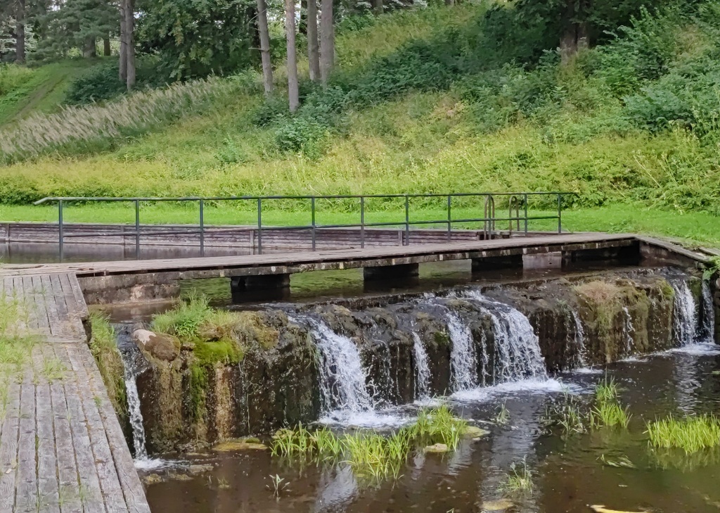 foto, Viljandi, Uueveski basseinid, u 1960, foto A. Kiisla rephoto