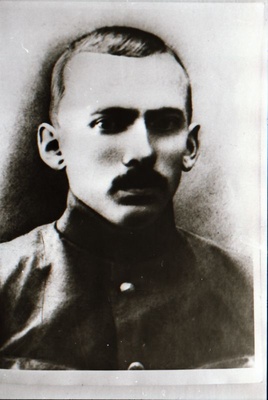 Negatiiv. 1917. a sündmusi Haapsalus ja selle ümbruses kajastav materjal. Ümberpildistus trükisest. Ümberpildistas Mihail Naumov, 1987.  duplicate photo