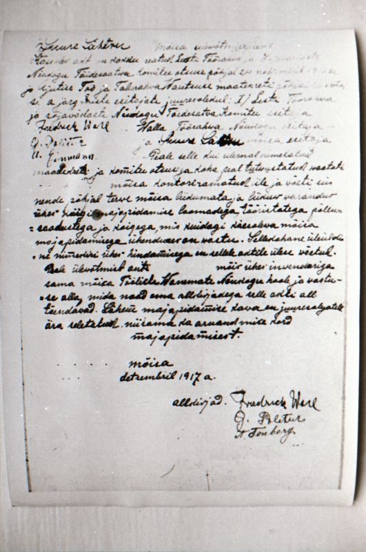 Negatiiv. 1917. a sündmusi Haapsalus ja selle ümbruses kajastav materjal. Ümberpildistus trükisest. Ümberpildistas Mihail Naumov, 1987.