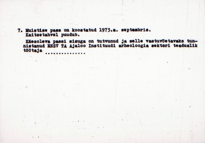 Negatiiv. Koela väikeste lohkudega kultusekivi.
Ü.p. 1976.  duplicate photo