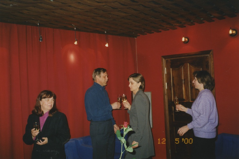 Lõuna Kõrgepingevõrgud (LKV), puhkeruum (Ilmatsalu 3). Tartu, 1996.