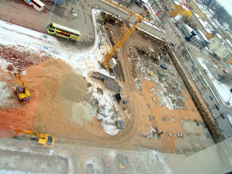 Kaubanduskeskuse Tasku ehitusplats. Tartu, 2007.