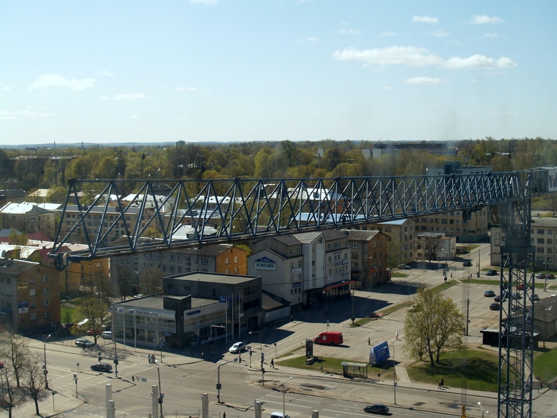 Turu ja Soola t ristmik, AS Info - Auto Fordi keskus. Tartu, 2007.