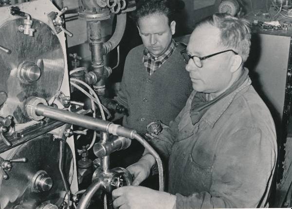Tartu piimakombinaat. Brigadirid Keis ja Mõtte. 1964