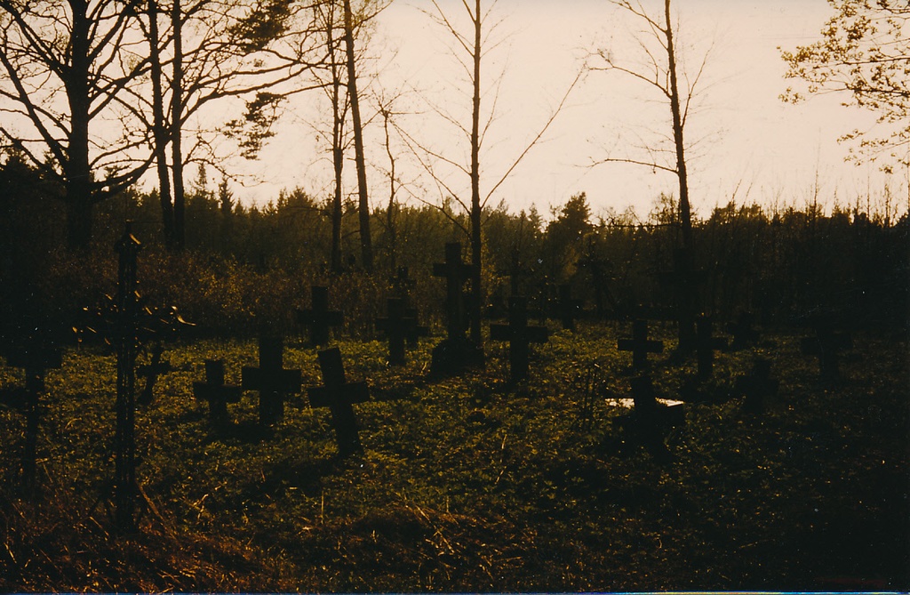 Rooslepa cemetery