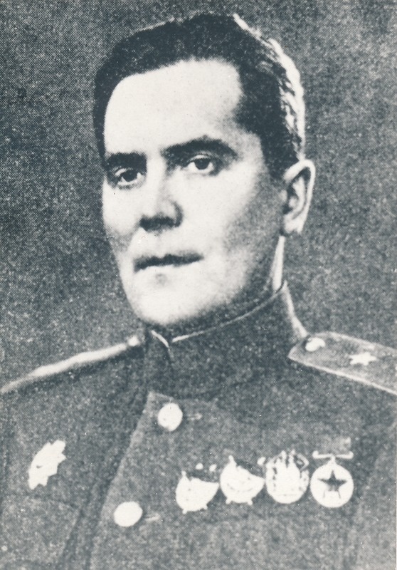 Lembit Pärn - eestlasest Nõukogude Armee kindralleitnant. 1942-1945