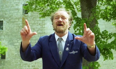 Fotonegatiiv. XIX meestelaulupäev  Kuressaares
 6. juunil 1998.a. Dirigent Aadu Kukk.  similar photo