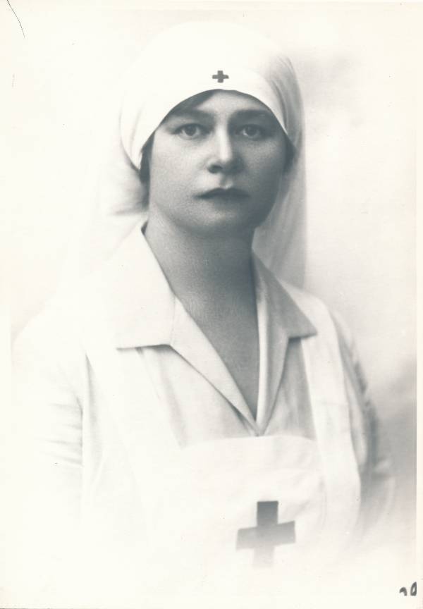 Tartu ülikooli naistekliinik, õde-ämmaemand Klara Mandre. u 1914