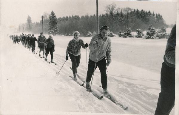 Tartu-Kääriku suusamatk 1966a.