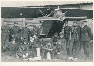Grupifoto. Lennumanöövrid Otepää lähedal 1925a. Tartu eskadrilli nr 1 kolm meeskond.  duplicate photo
