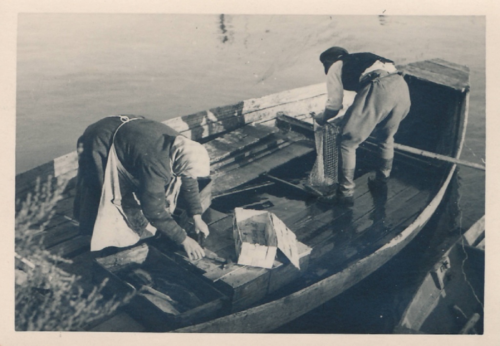 Laadalised Tartu laadal. 1930ndatel.