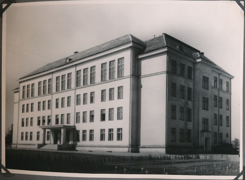 Tartu 8. keskkool, 1960.