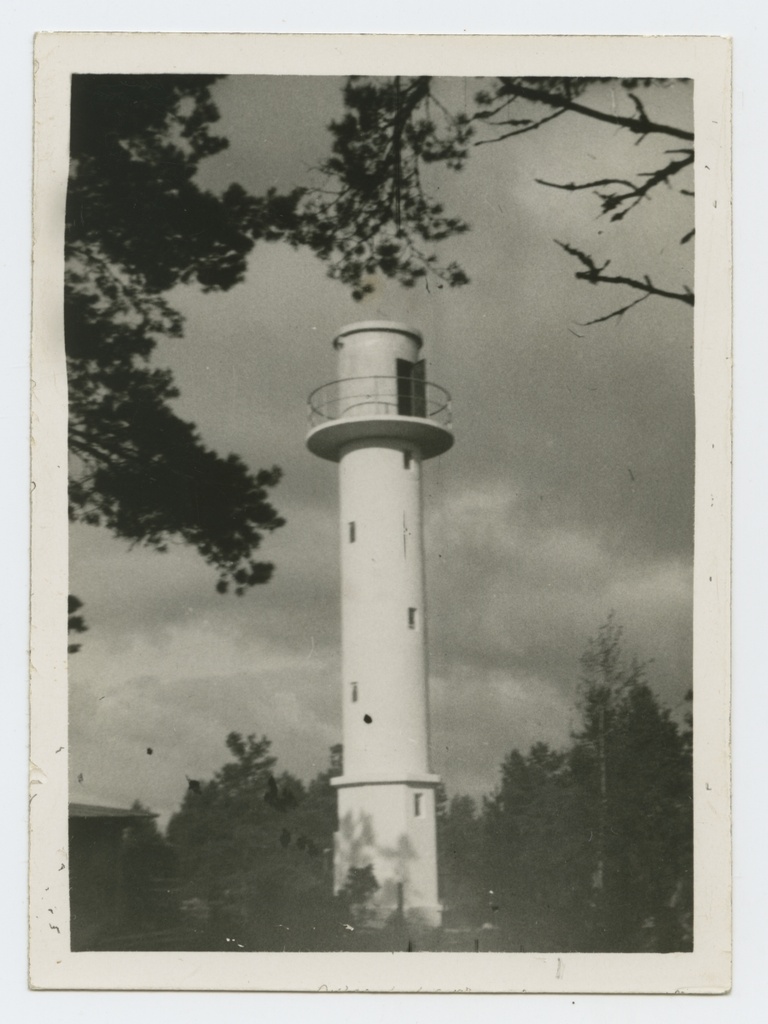 Rams' top fire tower in 1934.