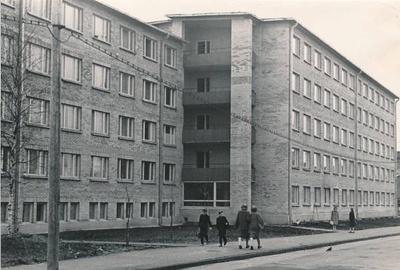 TRÜ uus ühiselamu Tiigi 14. Tartu, 1962.  duplicate photo