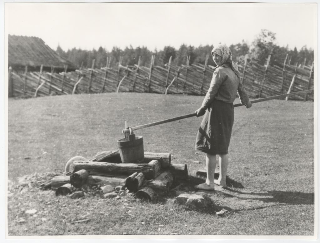 Väike-pakri: extraction of water from the mine