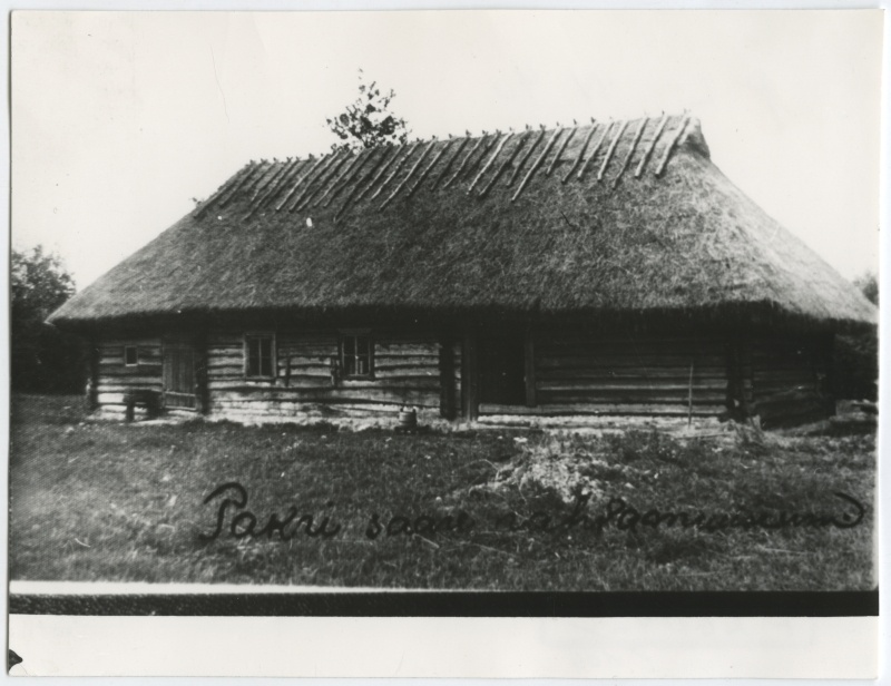 Roasted log house - Pakri Island People Museum.