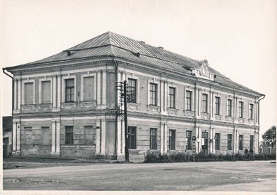 Tartu Linnamuuseum (Katariina maja).  duplicate photo