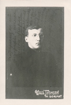 Fotokoopia. Tartu Aleksandri gümnaasiumi abiturient Karl Laas. 1911.a.  duplicate photo