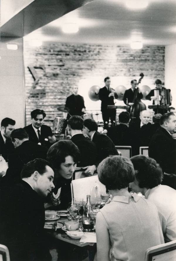 Kohvik "Sigma", sisevaade. Tartu, 1967.