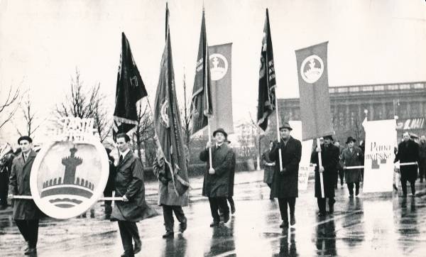 1. mai demonstratsioon Tartus 1968a. Tartu Õlletehase töötajad.