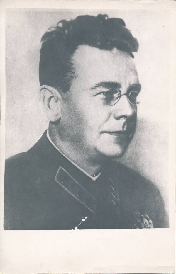 Rinnaportree. Kindral A. Kork 1937a mais.