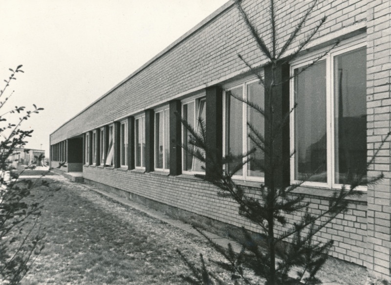 Füüsika-astronoomia instituut (FAI). Tartu, 1973.