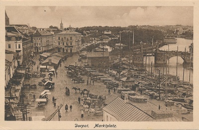 Turg (puuturg) Emajõe paremkaldal. Tartu, 1917.  duplicate photo