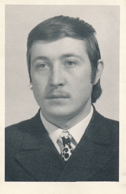 Portree. Tartu kontrollaparatuuri tehas, lukksepp Peeter Žbanov. 1972  duplicate photo