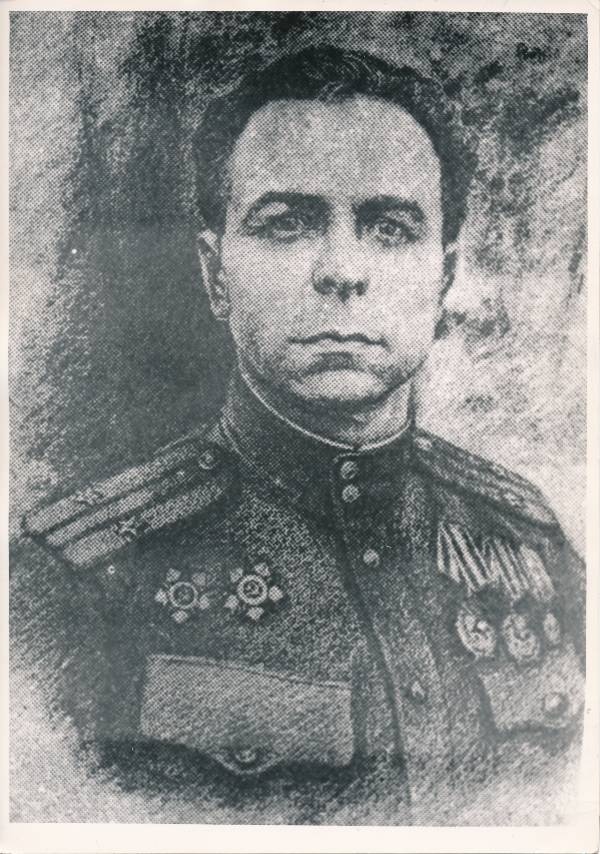 Portree. Diviisi poliitilise osakonna ülem M. Kabinitski. Tartu vallutamislahingutes (1944) osalenu.