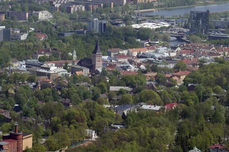 Aerofoto. Vanalinn; Supilinn. Tartu, 2005.