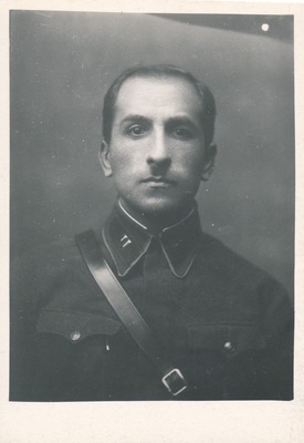 Sõjaväelane A. J. Kurbanov. 1938  duplicate photo