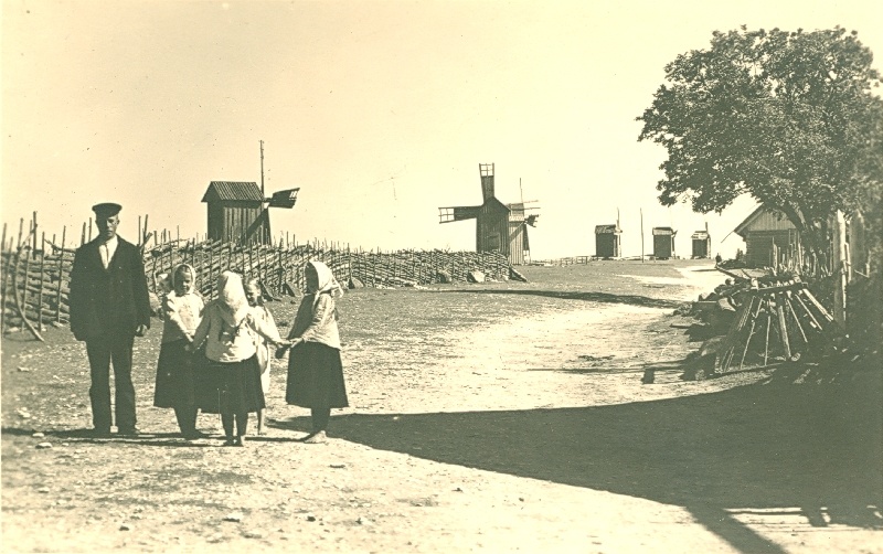 Photo. Winds and shores of Sweden on Vorms. 1934. Erka photo.