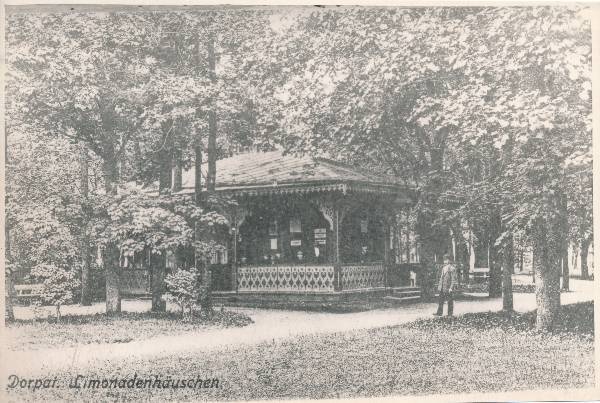 Koopia. Limonaadimajake Toomemäel. Tartu, u 1880. Foto C. Schulz.