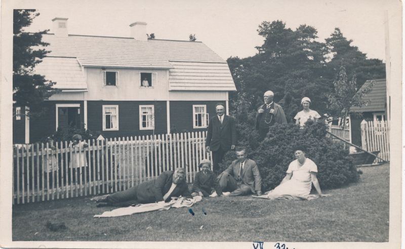 Photo. Company Vormsil in Rälby harbor. 1932. Black and white.