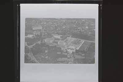Eesti õhuväe aerofoto Estonia teatrist  duplicate photo