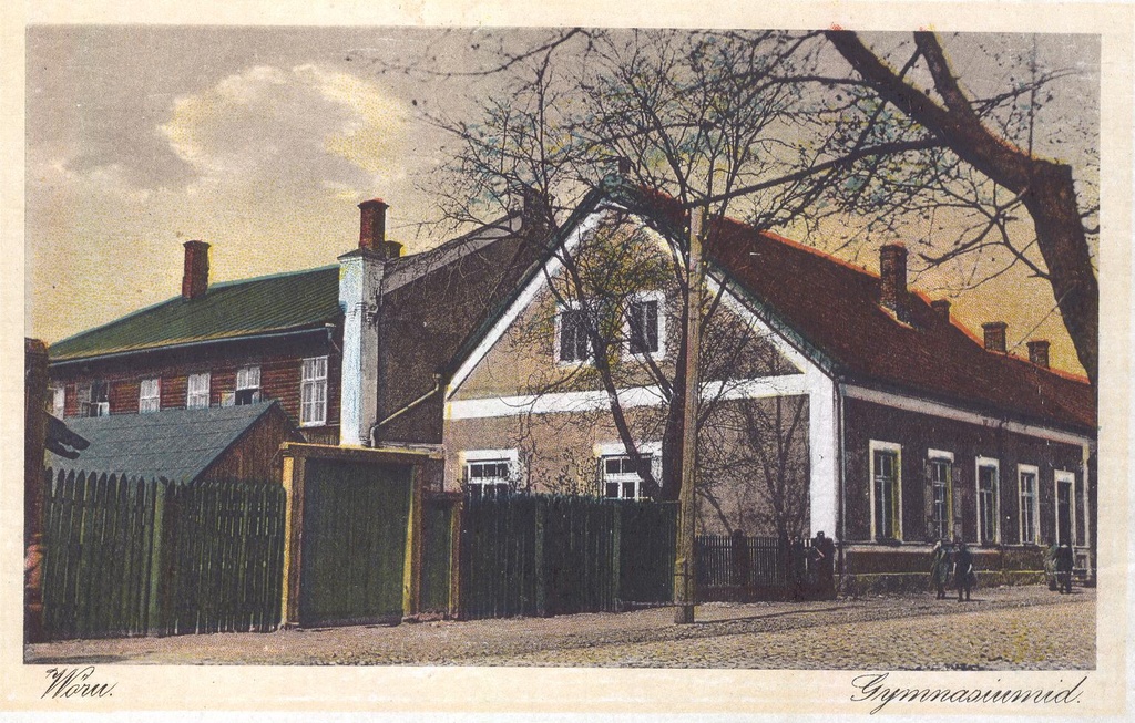 Trükipostkaart. Võru. Endine Võru Poeg- ja Tütarlaste Gümnaasiumi maja.