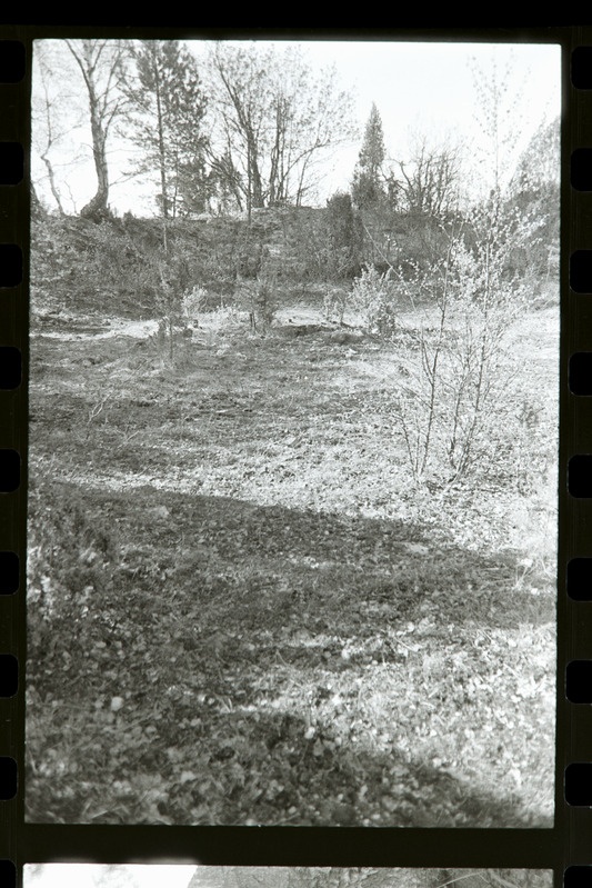 Võiküla 10" patarei 5. suurtüki betoneeritud õu, 17.05.1988