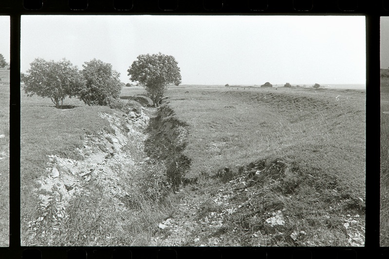 1917 kuulipilduja ja suurtüki positsioon Vääna-Postil, 1987
