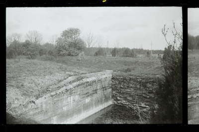 Vääna-Posti varjendi nr 5 lõunasein, 1989  duplicate photo