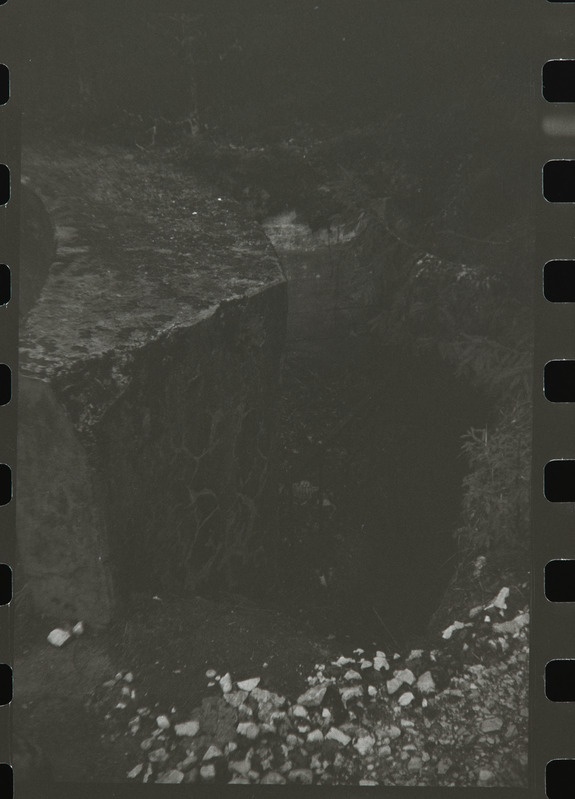 Palli 100mm rannapatarei 3. suurtükiblokk, pääs varjendisse, 1995